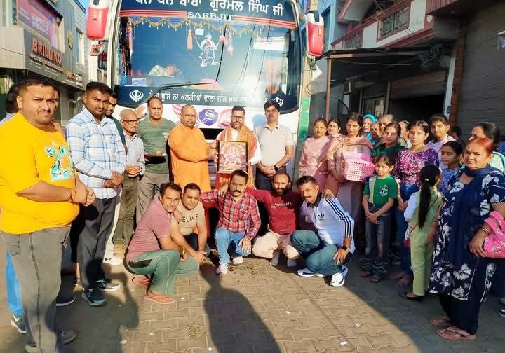 136वीं मासिक बस यात्रा मां ज्वाला जी मां चिंतपूर्णी शिवबाड़ी मंदिर के दर्शन हेतु हुई रवाना