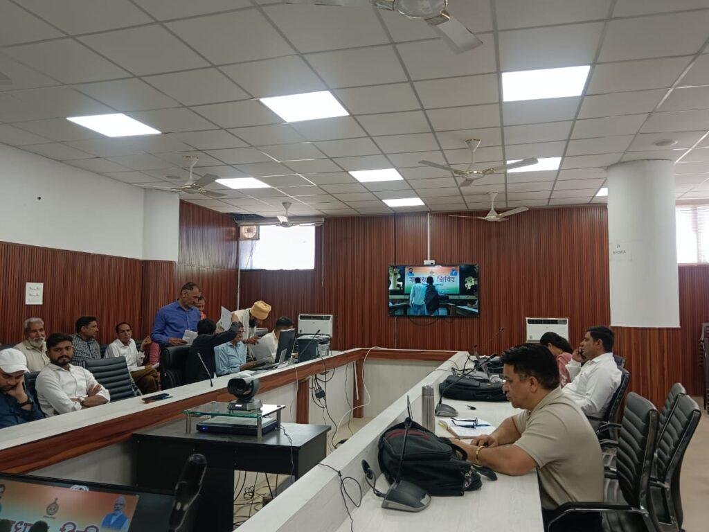 नागरिकों की समस्याओं का प्राथमिकता के आधार पर समाधान करना प्रशासन का लक्ष्य : नेहा सिंह