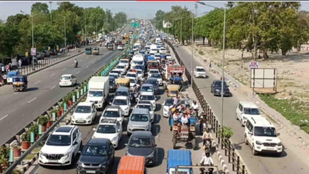 गंगा दशहरा स्नान: हरिद्वार में उमड़ी श्रद्धालुओं की भीड़, गंगा में लगाई आस्था की डुबकी