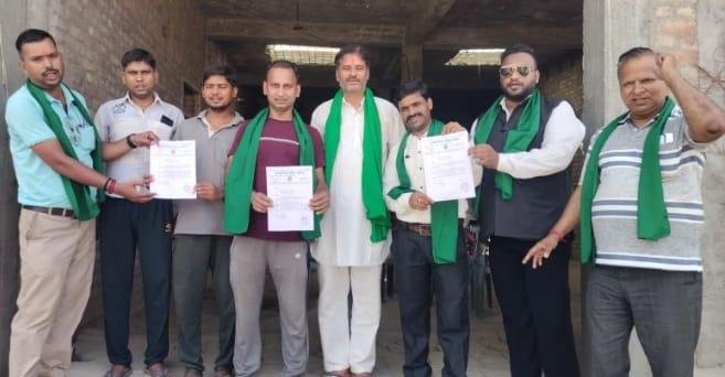 भारतीय किसान यूनियन (सुनील) के राष्ट्रीय अध्यक्ष एवं राष्ट्रीय प्रवक्ता की मौजूदगी में पश्चिमी उत्तर प्रदेश में तीन पदाधिकारियों की हुई नवनियुक्ति