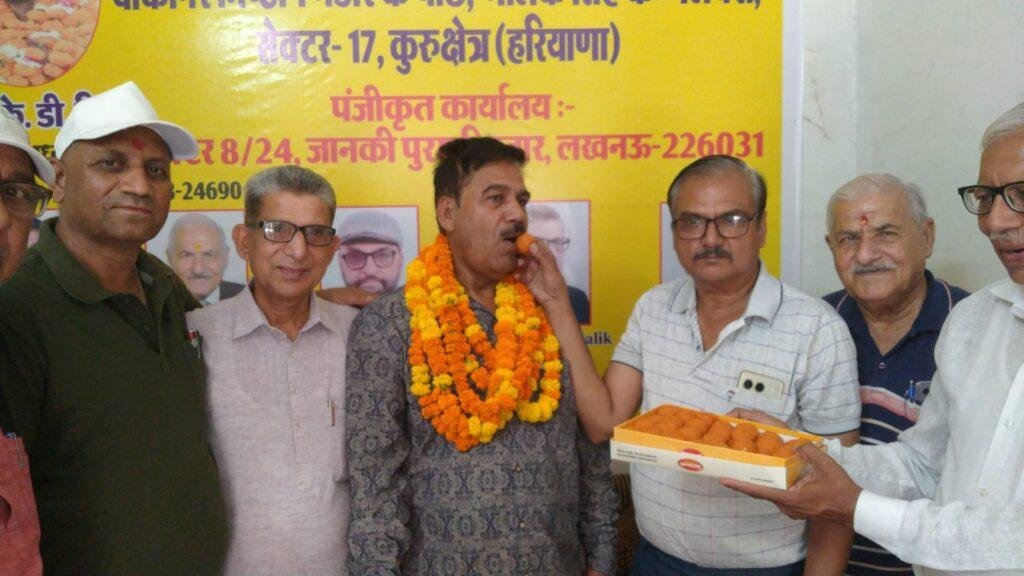 ऑल इंडिया पत्रकार एकता संघ की केंद्रीय कार्यकारिणी का सदस्य नियुक्त किए जाने पर प्रदेश अध्यक्ष अश्वनी वालिया का किया अभिनंदन