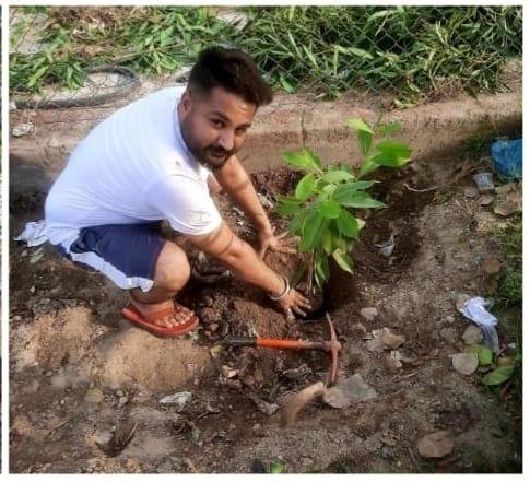 बजरंग दल द्वारा सेवा सप्ताह के अंतर्गत आज प्रखंड फिरोजपुर शहर नगर में वृक्षारोपण कर हरियाली का संकल्प लिया गया