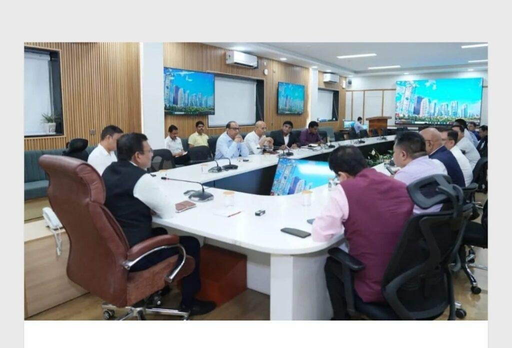 उत्तराखंड: सभी विभाग बेस्ट प्रैक्टिसेज का प्रेजेंटेशन तैयार करें, मुख्य सचिव
