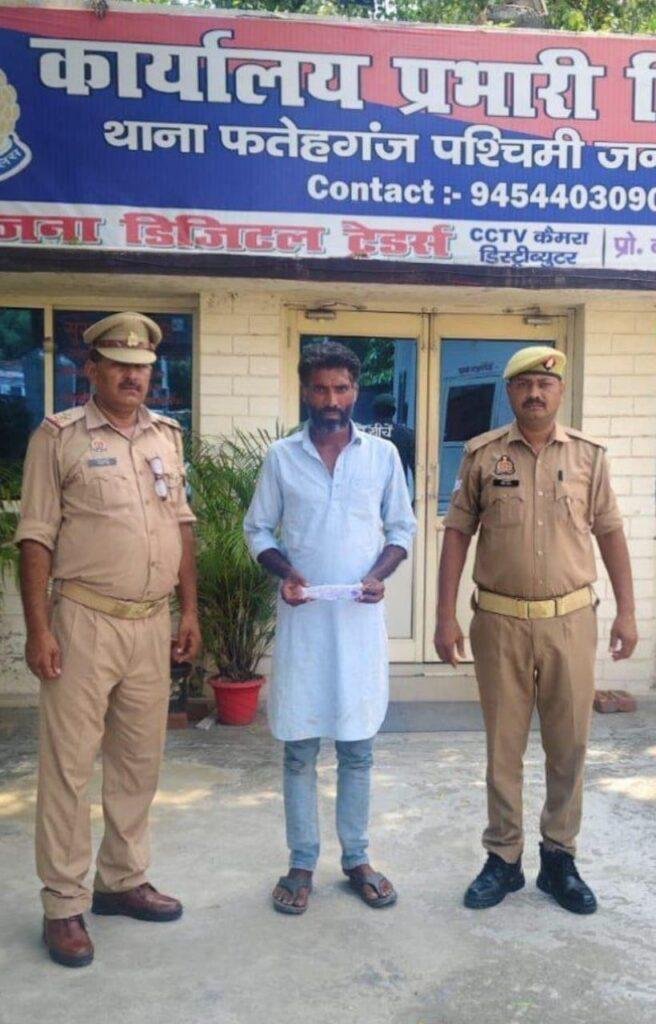 मुखबिर की सूचना पर पुलिस ने एक युवक को गिरफ्तार किया कब्जे से रामपुरी चाकू हुआ बरामद