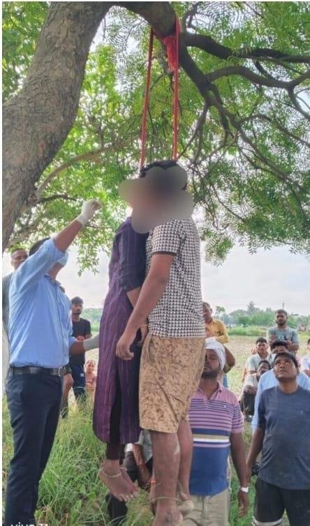 आजमगढ़:प्रेम प्रसंग में बाधा बने परिजन, प्रेमी युगल ने पेड़ से फंदा लगाकर दी जान