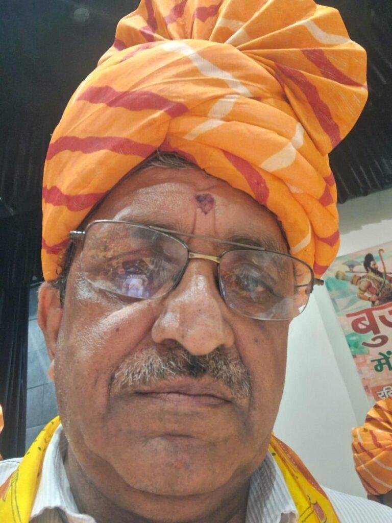 राजानां अनुवर्तन्ते यथा राजा तथा प्रजा : चाणक्य