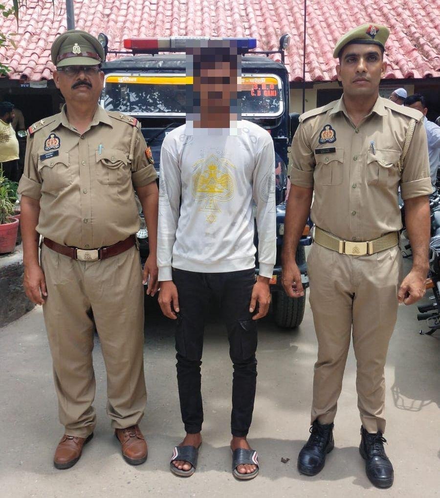 थाना सीबीगंज पुलिस द्वारा दुष्कर्म के आरोपी को किया गया गिरफ्तार