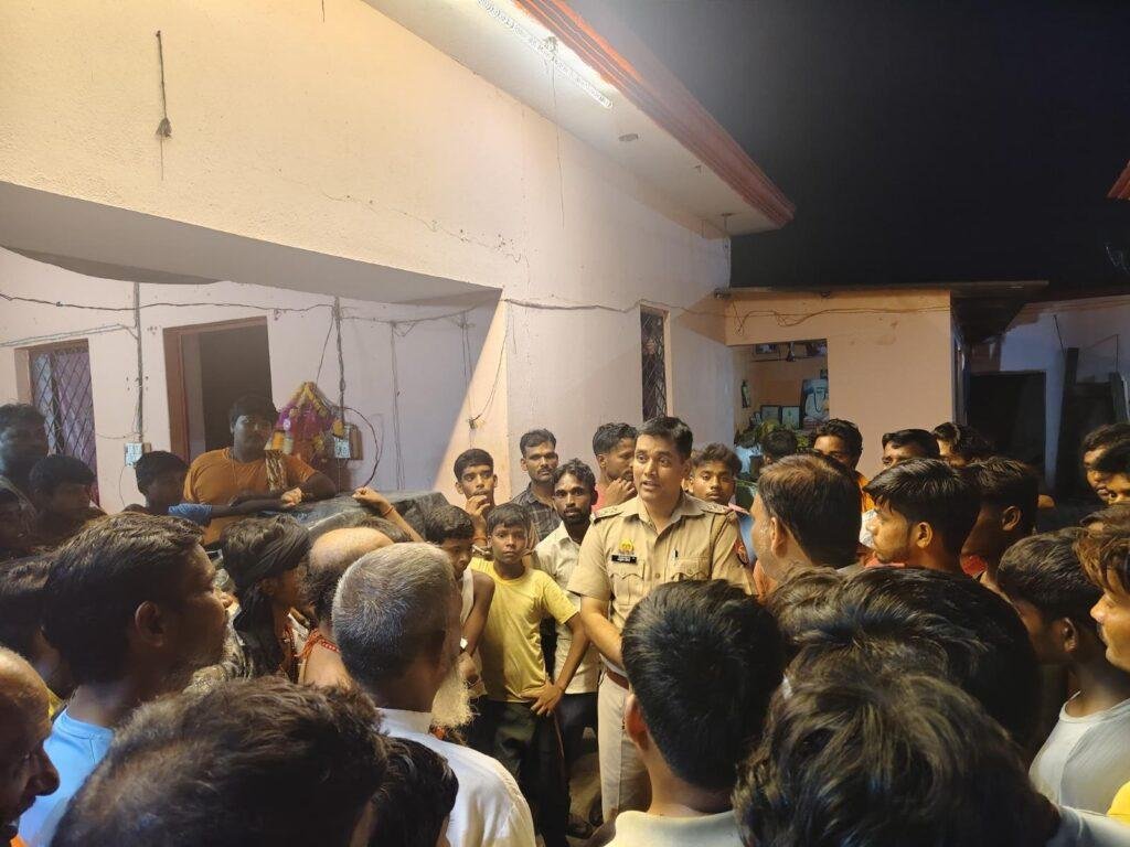 जनपद बरेली पुलिस द्वारा ड्रोन संबंधी अफवाहों के खंडन के सम्बन्ध में चलाया गया जन-जागरूकता अभियान