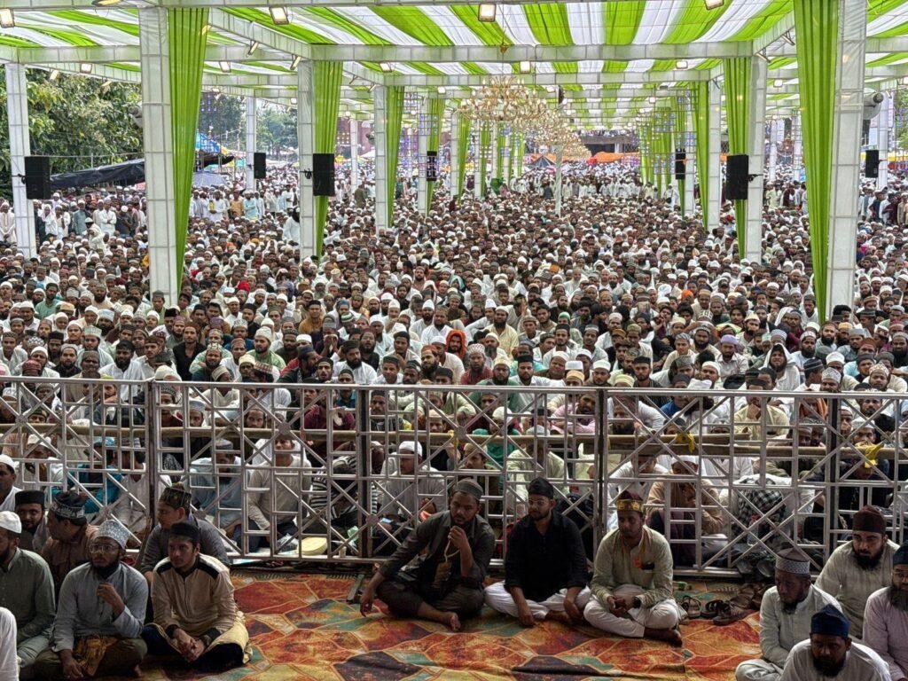 उमड़ा लाखों अकीदतमंदो का जनसैलाब। आला हज़रत के कुल साथ उर्स का समापन