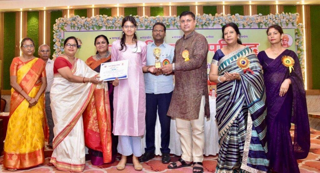 भारत विकास परिषद के संस्कृति सप्ताह के चौथे दिन वाद विवाद प्रतियोगिता संपन्न