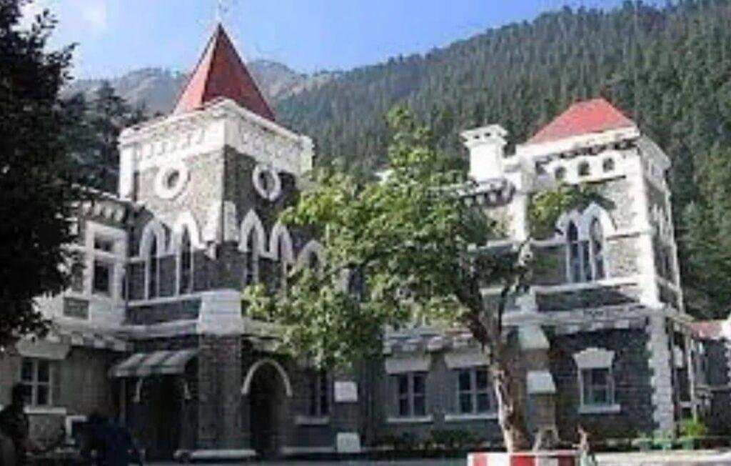 नैनीताल हाईकोर्ट ने चुनाव आयोग को दिया दो दिन का अल्टीमेटम