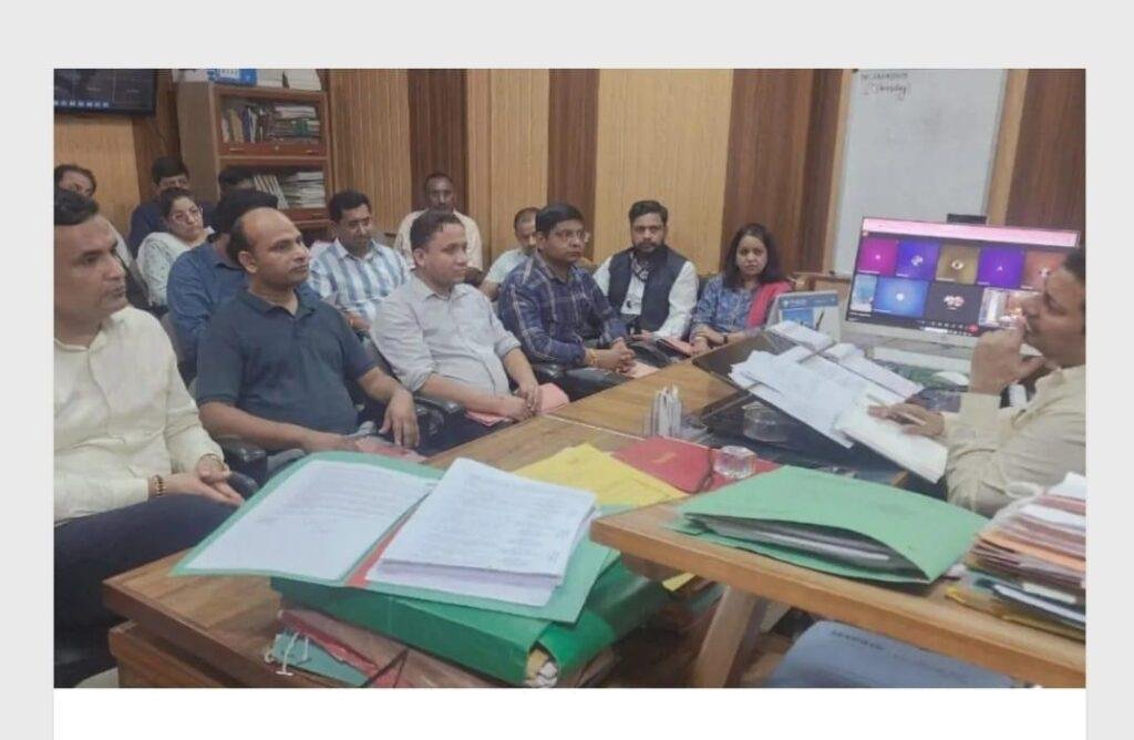 लोक सेवा आयोग की परीक्षा की तैयारी तेज़