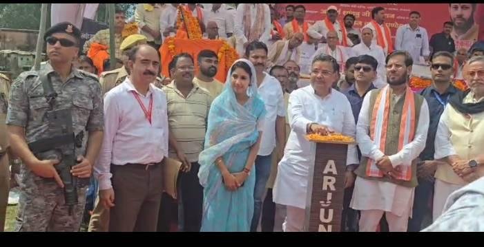 बीजेपी सरकार में कैबिनेट मंत्री जयवीर सिंह ने रायबरेली को दी कई सौगातें