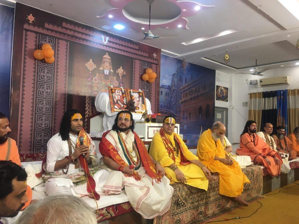 भागवत पीठ में विराट सन्त-विद्वत सम्मेलन के साथ हुआ सप्त दिवसीय श्रीमद्भागवत जयंती एवं श्रीराधाष्टमी महोत्सव का समापन