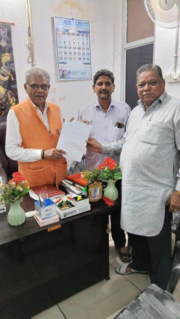 न्यू मॉडल कॉलोनी के व्यापारियों की समस्या पर हुआ समाधान का प्रयास, मिले महामहिम राज्यपाल माननीय संतोष गंगवार