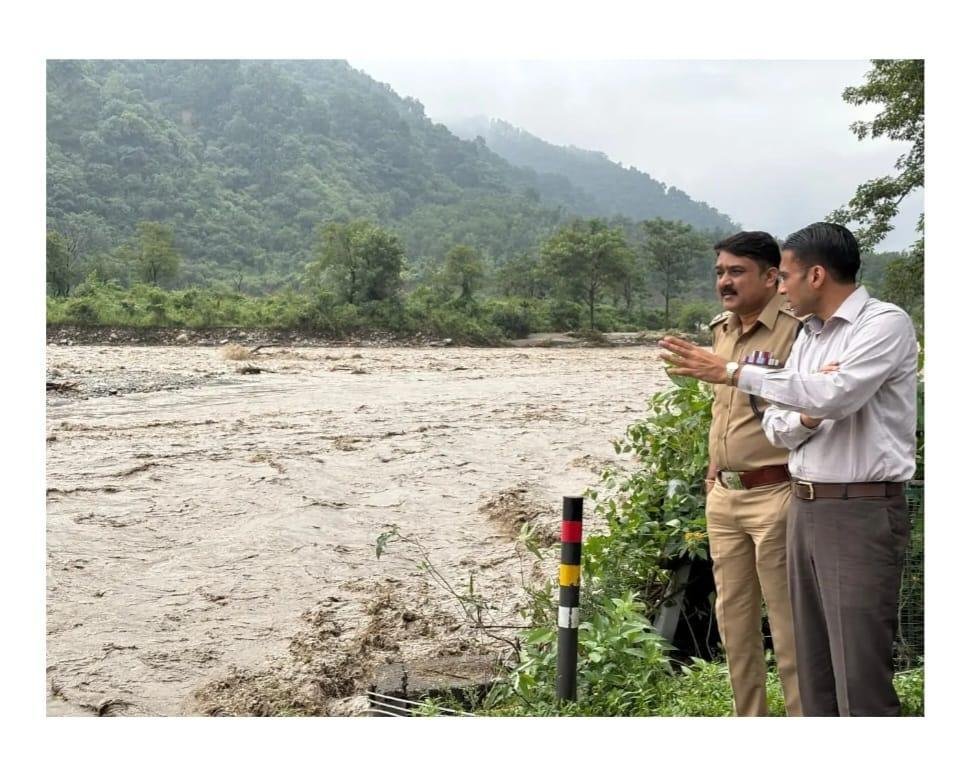 उत्तराखंड देहरादून प्रदेश में आपदा कहर-पीएम और गृह मंत्री ने मदद का भरोसा दिया