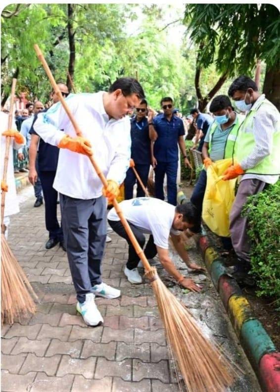 सीएम धामी ने दी पीएम मोदी को दी जन्मदिन की शुभकामनाए, स्वच्छ उत्सव 2025 कार्यक्रम का किया शुभारंभ