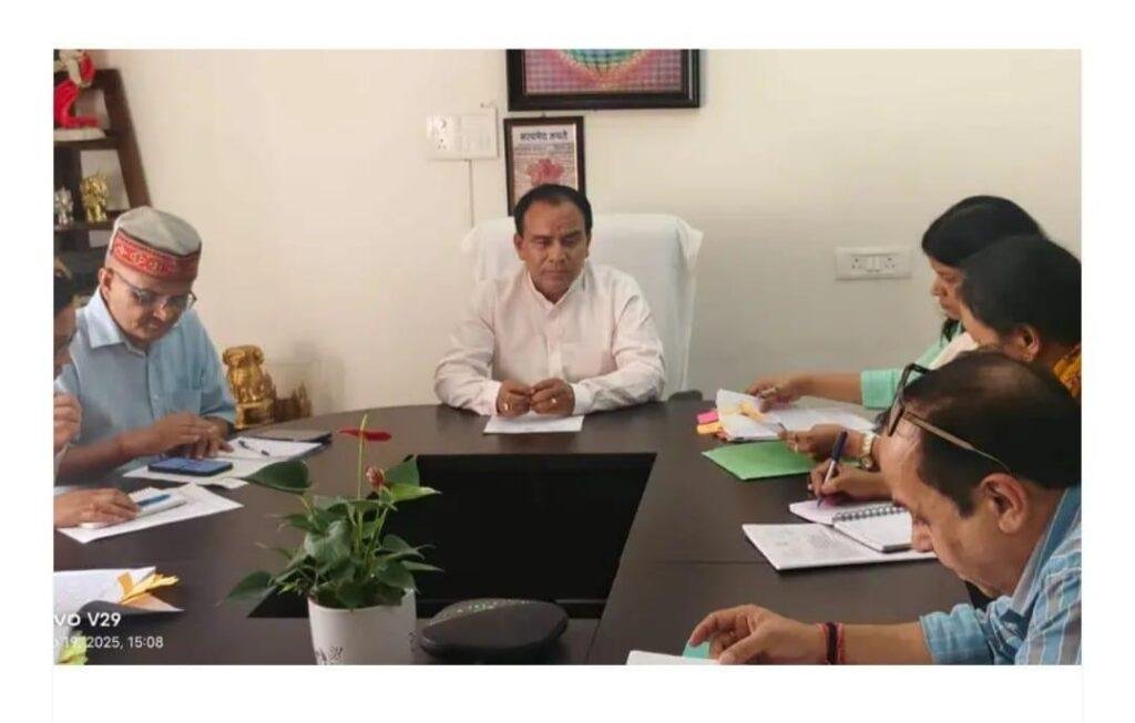 उत्तराखंड देहरादून शिक्षकों की वरिष्ठता सूची कोर्ट को सौंपी जाएगी, डॉ धन सिंह रावत