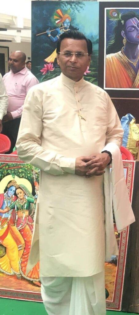 रामायण रिसर्च काउंसिल के द्वारा सम्मानित हुए प्रख्यात चित्रकार द्वारिका आनंद