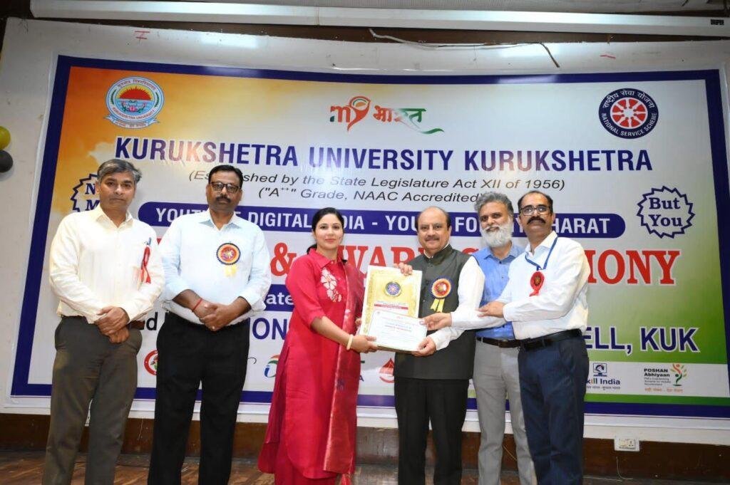 देश को आत्मनिर्भर बनाने के लिए स्वदेशी वस्तुओं का प्रयोग करेंः प्रो. सोमनाथ सचदेवा