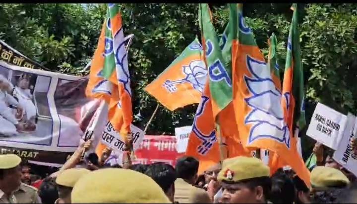 रायबरेली – अपनी गली में शेर कौन होता है आप जानते हैं- दीपक सिंह