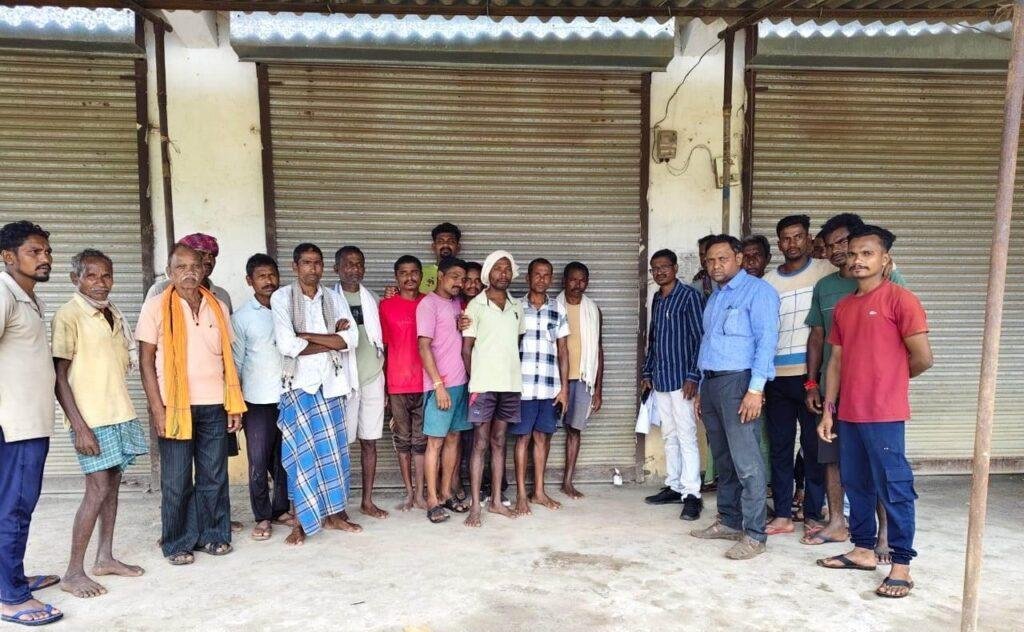 यूरिया की कालाबाजारी पर कृषि विभाग ने की बड़ी कार्यवाही गोदाम सील