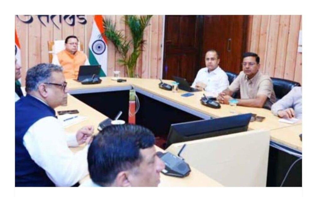 सड़के होगी गड्ढा मुक्त, सीएम धामी के कड़े निर्देश