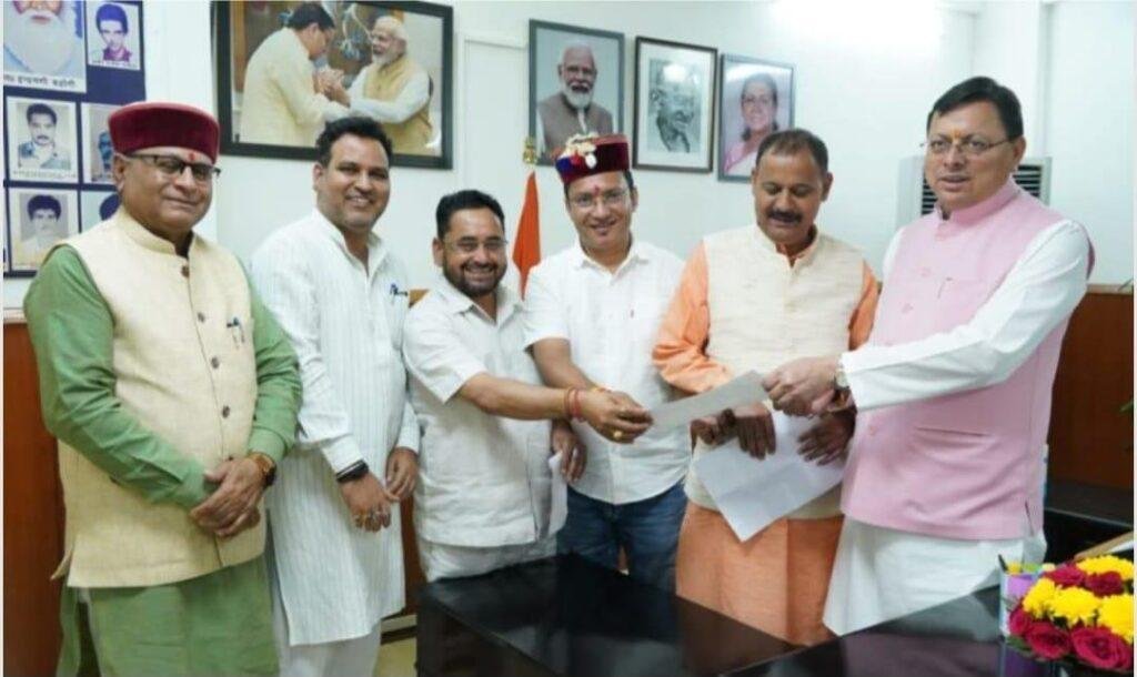 भाजपा विधायकों के प्रतिनिधि मंडल ने सीएम धामी से मिलकर UKSSSC स्नातक स्तरीय परीक्षा निरस्त करने की मांग की