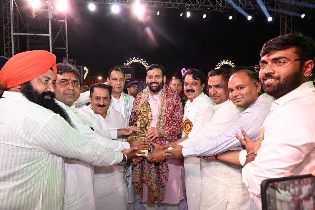 खाटू श्याम बाबा का नाम लेने मात्र से ही मानव के दूर हो जाते हैं दुख : नायब सिंह सैनी
