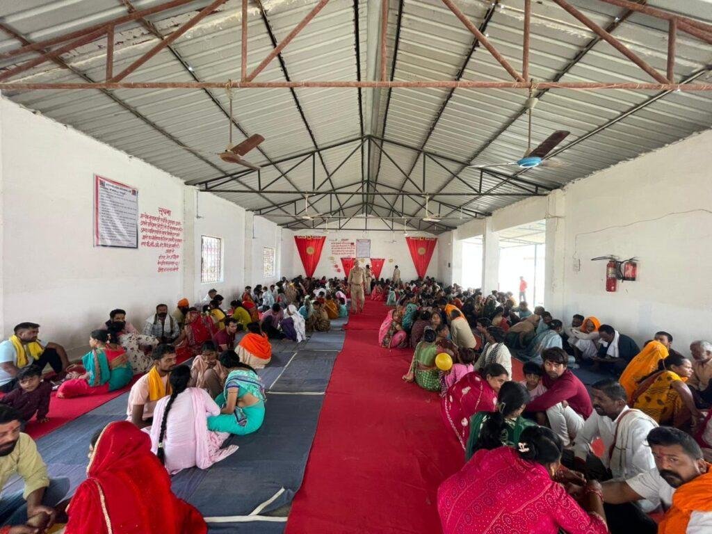 भाई दूज पर जेल में उमड़ा स्नेह का सैलाब, बहनों ने भाइयों के माथे पर तिलक लगाकर मांगी लंबी उम्र की दुआ