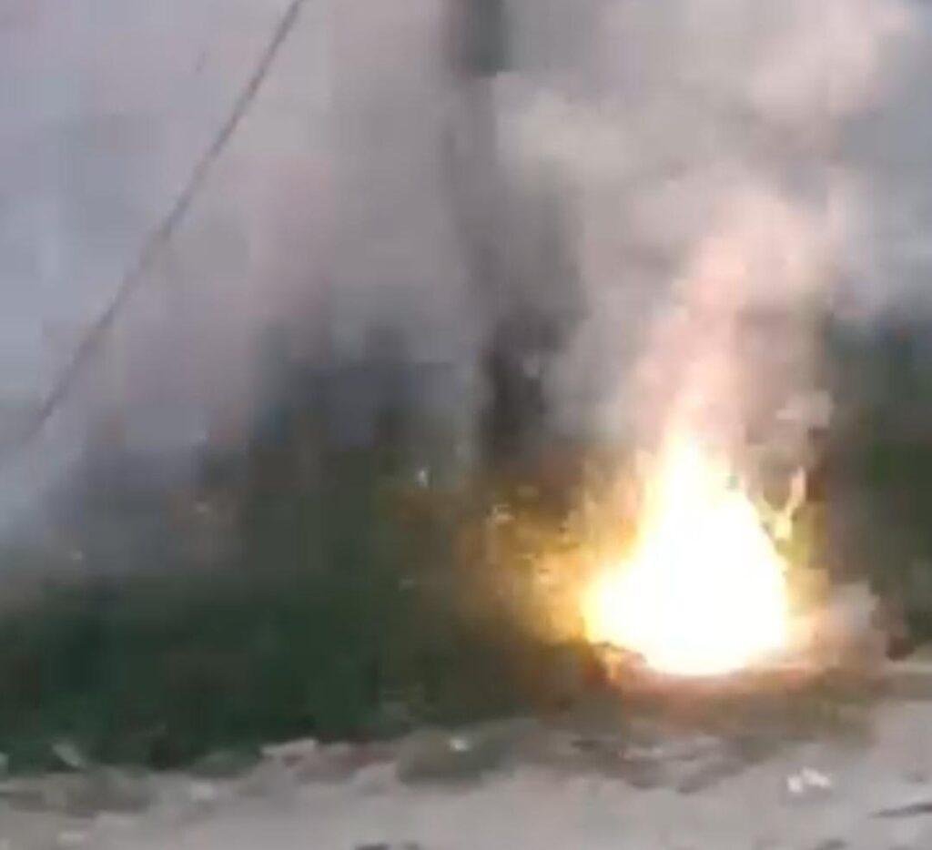 11000Volt का तार गिरा बाल बाल बचे बच्चे जा सकती थी कई मासूमों की जान