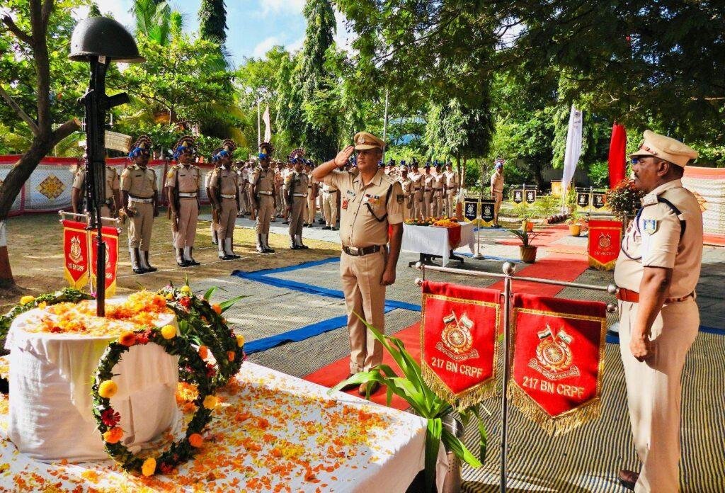 पुलिस स्मरण दिवस पर कोंटा में शहीदों को किया नमन