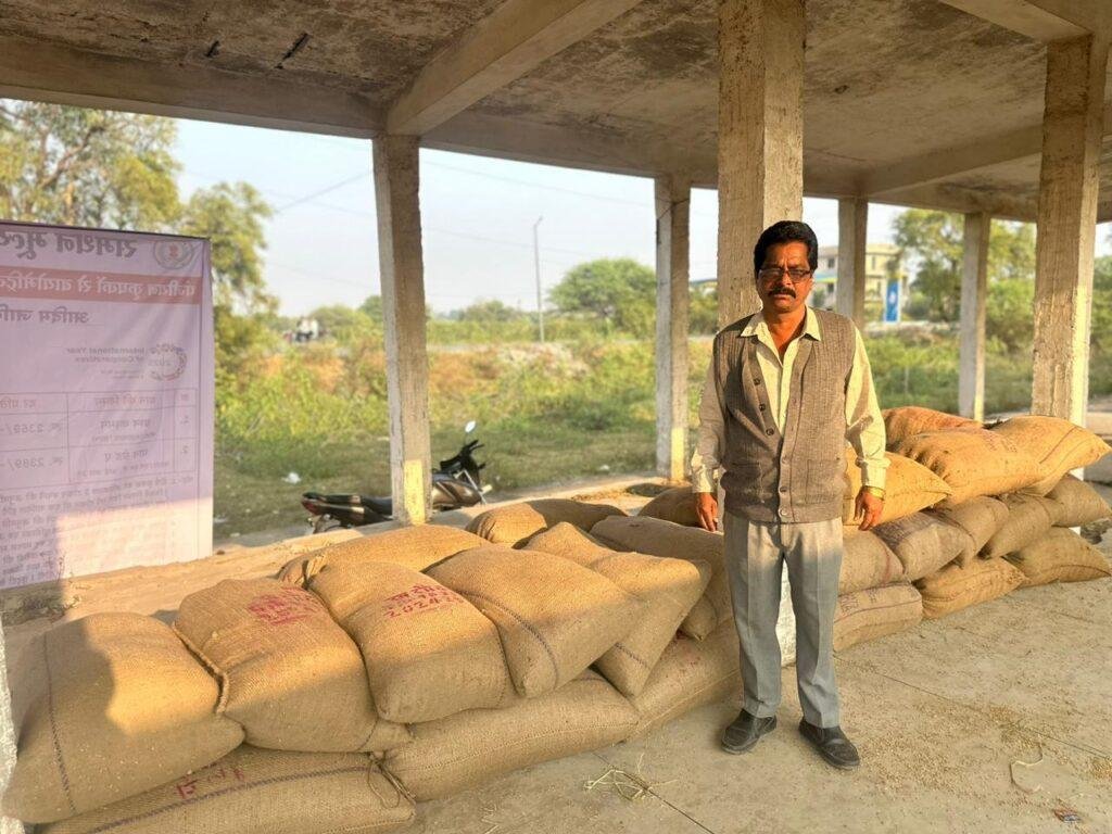 सरकार की किसान हितैषी नीतियों से रामसाय यादव को मिला भरोसे का आधारतुंहर टोकन मोबाइल ऐप से मिल रही घर बैठे टोकन की सुविधा – श्री रामसाय यादव