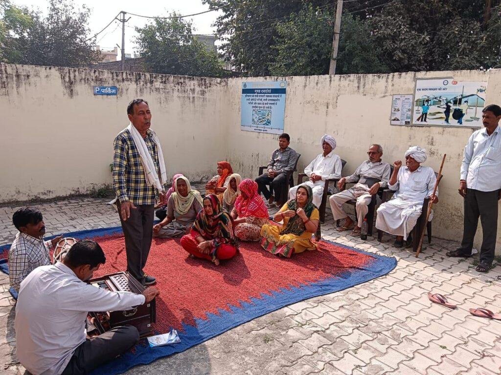 विशेष प्रचार अभियान के तहत जनकल्याणकारी नीतियों की दी जा रही है जानकारी: डा. नरेन्द्र सिंह