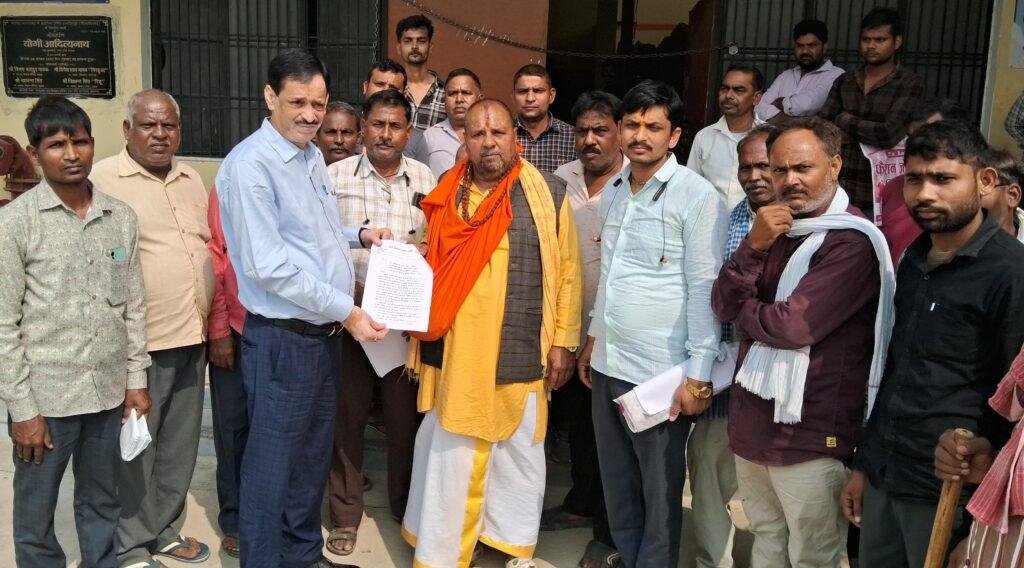 सुप्रीम कोर्ट के आदेश का उल्लंघन आरटीओ प्रशासन ने जानकारी से किया इनकार