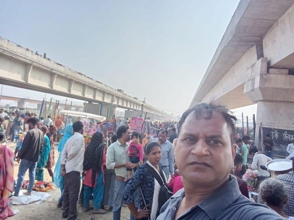 रामगंगा चौबारी मेले में प्रशासन की रही कड़ी निगरानी, लाखों श्रद्धालुओं ने गंगा में लगाई आस्था की डुबकी