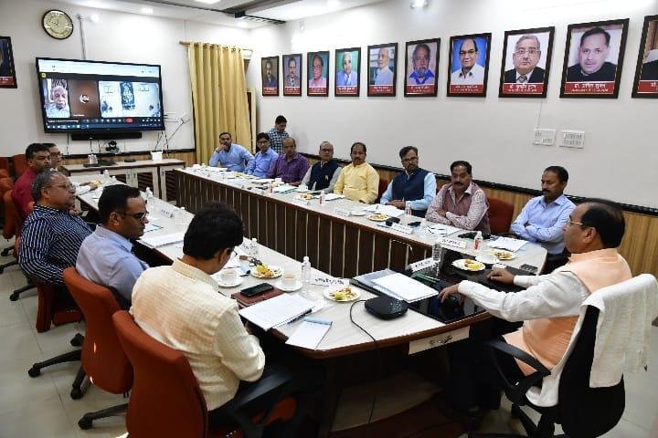 कुलपति के पी सिंह की अध्यक्षता में हुई विश्वविद्यालय कार्य परिषद की बैठक में हुए अहम फैसले