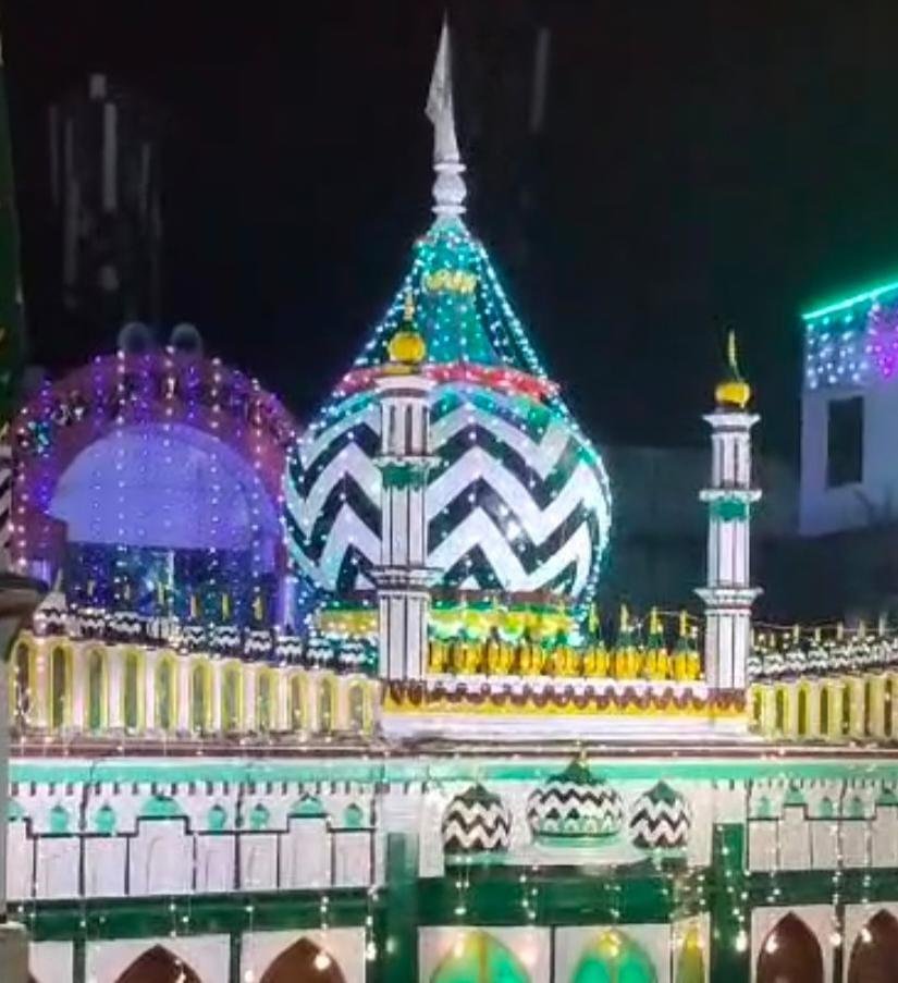 उर्स ए हामिदी:देश भर के अकीदतमंद पहुंचे दरगाह
