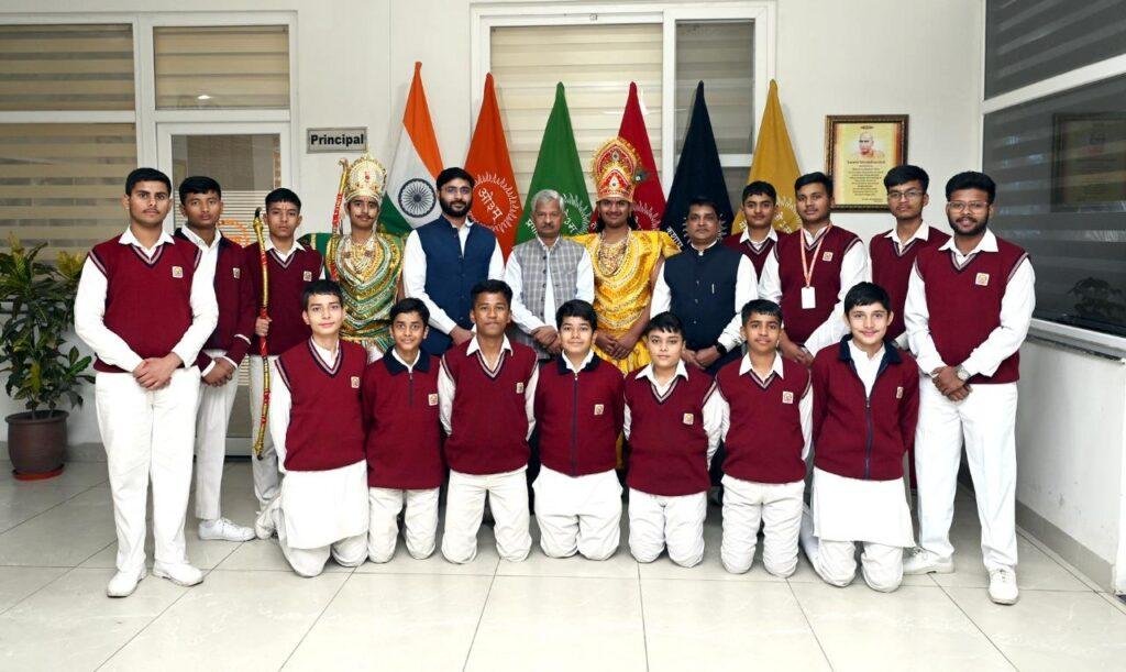 अंतरराष्ट्रीय गीता महोत्सव 2025 के तहतखण्ड स्तरीय प्रतियोगिता में गुरुकुल के छात्रों का जलवा