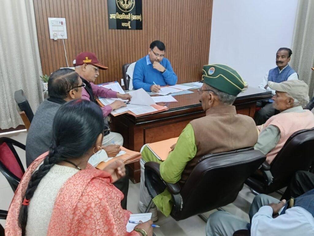 जिला सैनिक बंधु बैठक सम्पन्न, पूर्व सैनिकों की समस्याओं के त्वरित निस्तारण के निर्देश