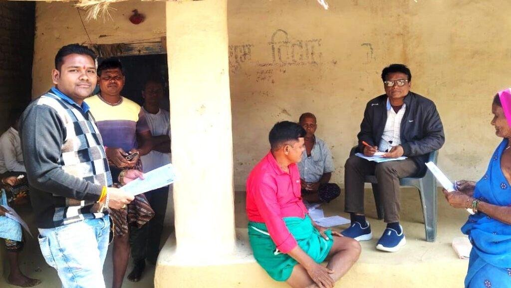 जिले में विशेष गहन पुनरीक्षण कार्य सतत रूप से जारी