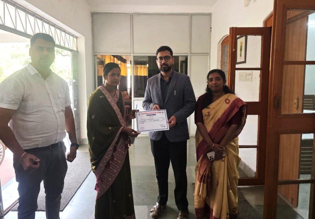 एसआईआर में उत्कृष्ट कार्य के लिए बीएलओ तथा बीएलओ सुपरवाइजर सम्मानित