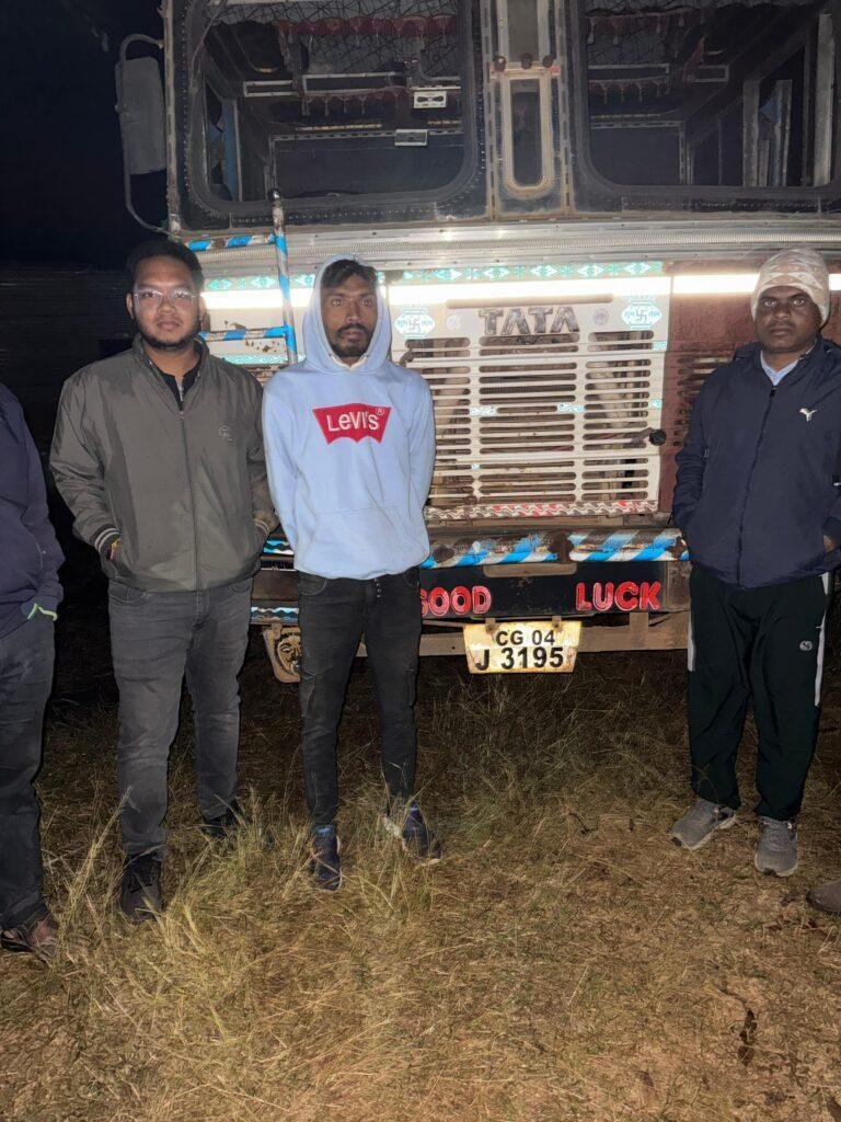 जोजल में 350 बोरा में अवैध धान से भरा ट्रक जब्त