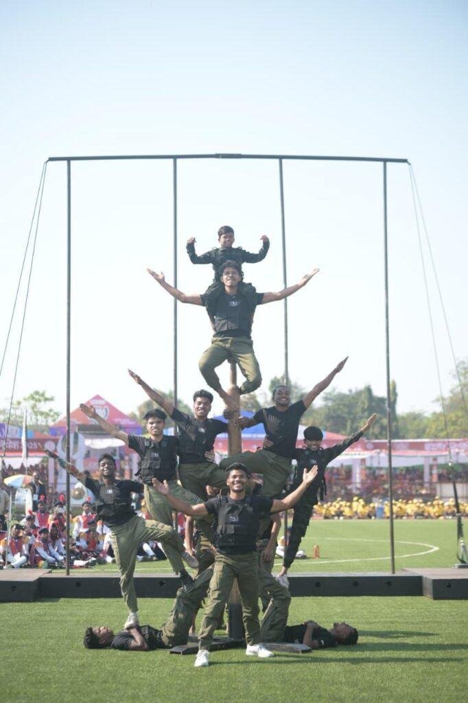 नारायणपुर के मलखम्भ खिलाड़ियों ने बस्तर ओलम्पिक में किया हैरतअंगेज प्रदर्शन