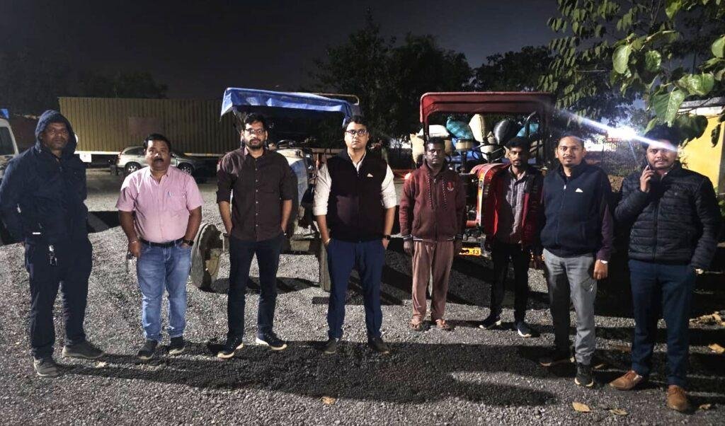 सरायपाली विकासखण्ड अंतर्गत तीन प्रकरणों में 1224 कट्टा अवैध धान एवं ट्रैक्टर जप्त