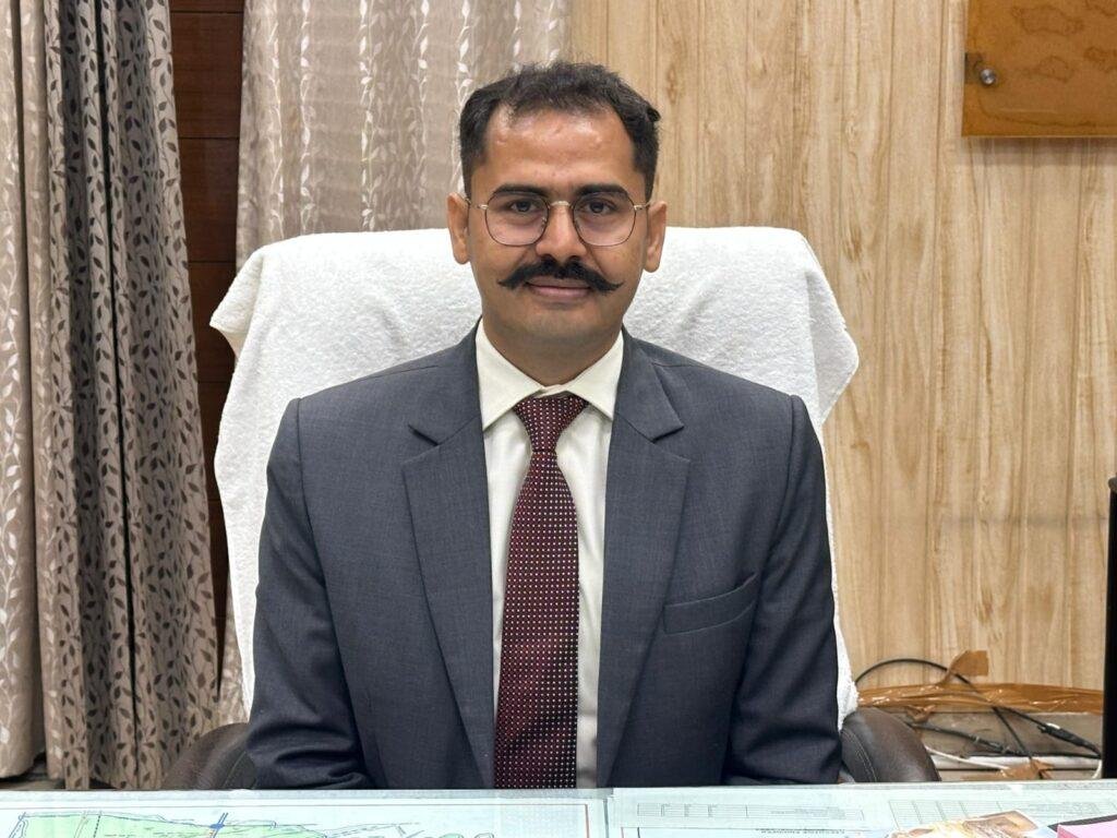 महिलाओं को श्रीमती सुषमा स्वराज अवार्ड के मिलेंगे 5 लाख रुपये, 10 दिसम्बर तक करें आवेदन: विश्राम कुमार मीणा