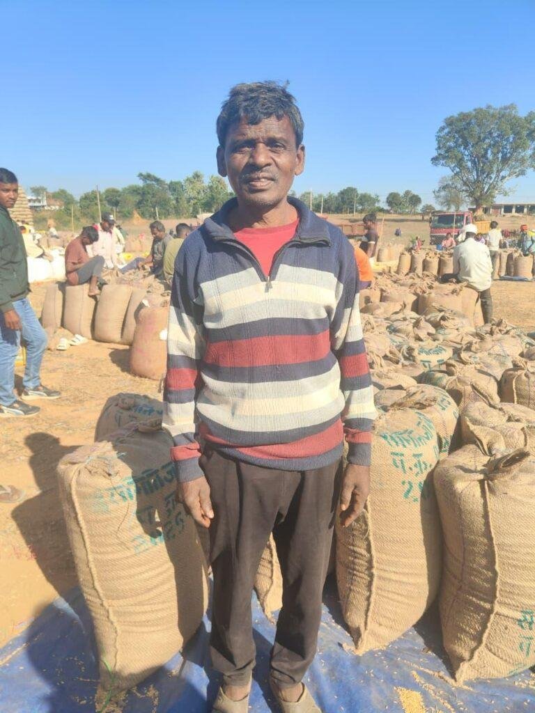 60 वर्षीय किसान नोहर साय ने बेचा 55.20 क्विंटल धान