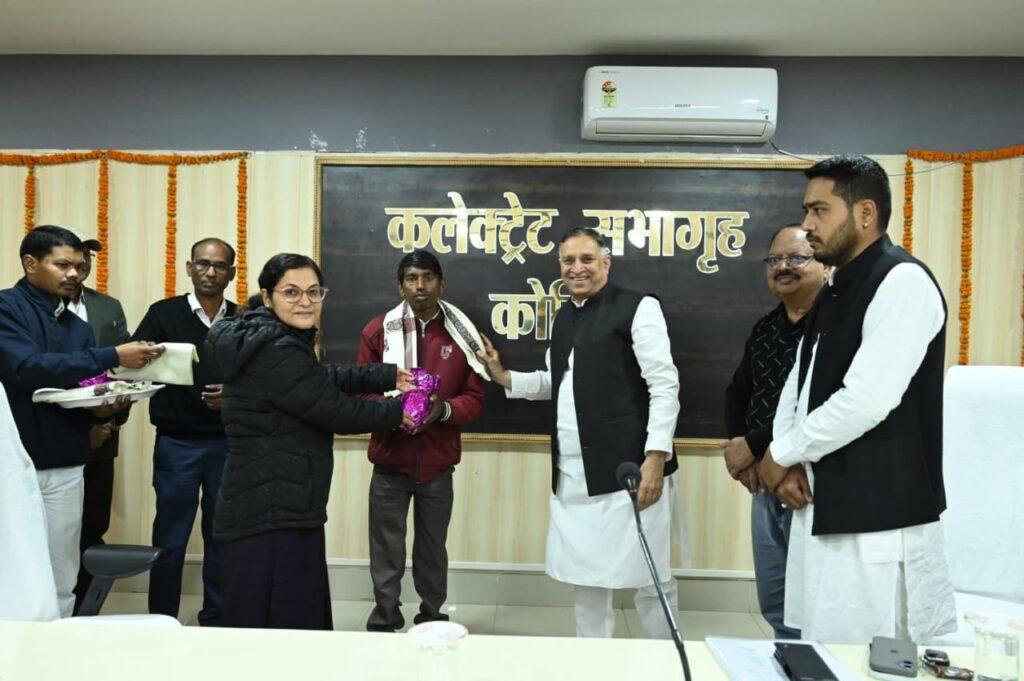 निःशक्तजन आयोग के अध्यक्ष श्री लोकेश कावड़िया से कलेक्टर की भेंट दिव्यांगजनों के हितों के संरक्षण और सशक्तिकरण पर हुई विस्तृत चर्चा