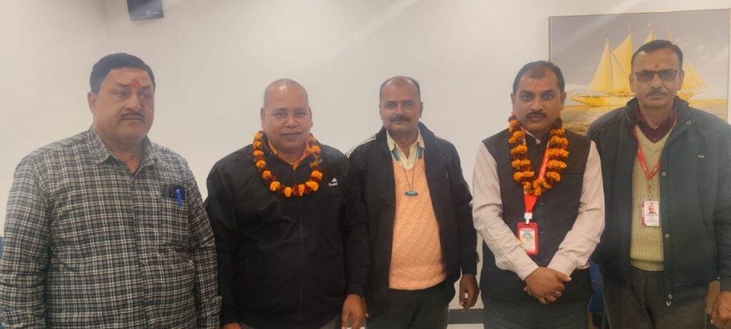 ग्रामीण पत्रकार एसोसिएशन बिहार की बेतिया जिला इकाई का हुआ गठन संपन्न
