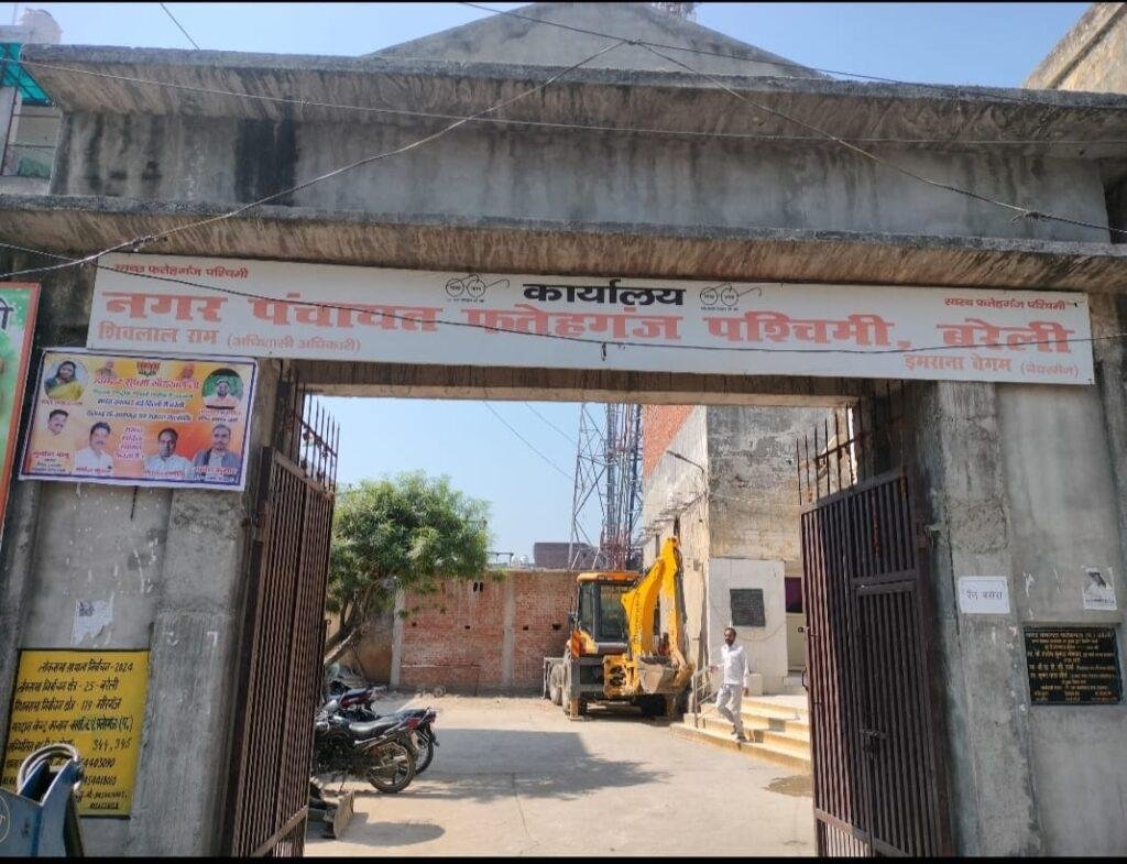 उत्तर प्रदेश सरकार के मंत्री नंद गोपाल नंदी ने अपर मुख्य सचिव गृह को पत्र लिखकर कार्यवाही करने के दिए निर्देश